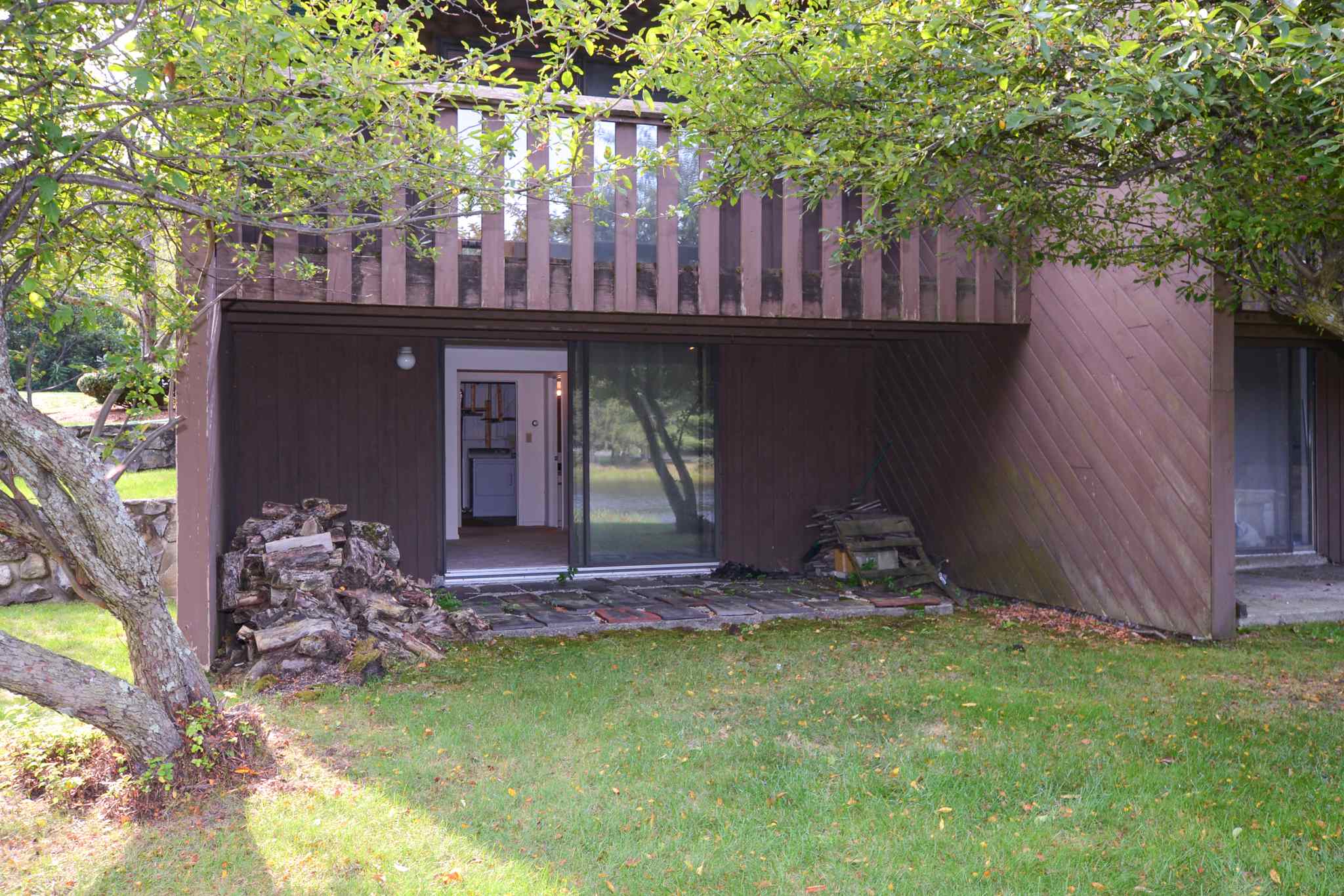 24 Spring Cove Road Nashua, NH 03062 - Photo 33 of 35