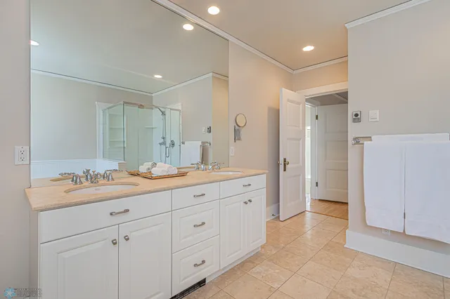 $1,395,000 | 1119 Broadway North, Fargo, ND 58102