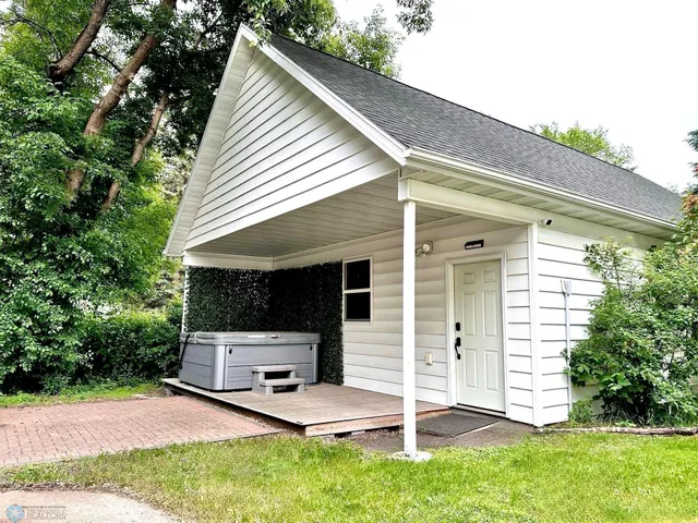 $1,395,000 | 1119 Broadway North, Fargo, ND 58102