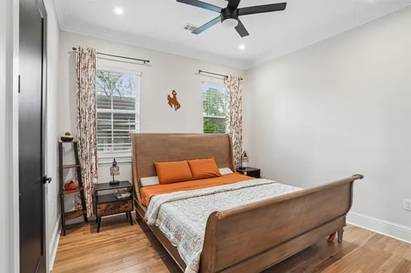 $3,000 | 5280 Warrington Drive, New Orleans, LA 70122