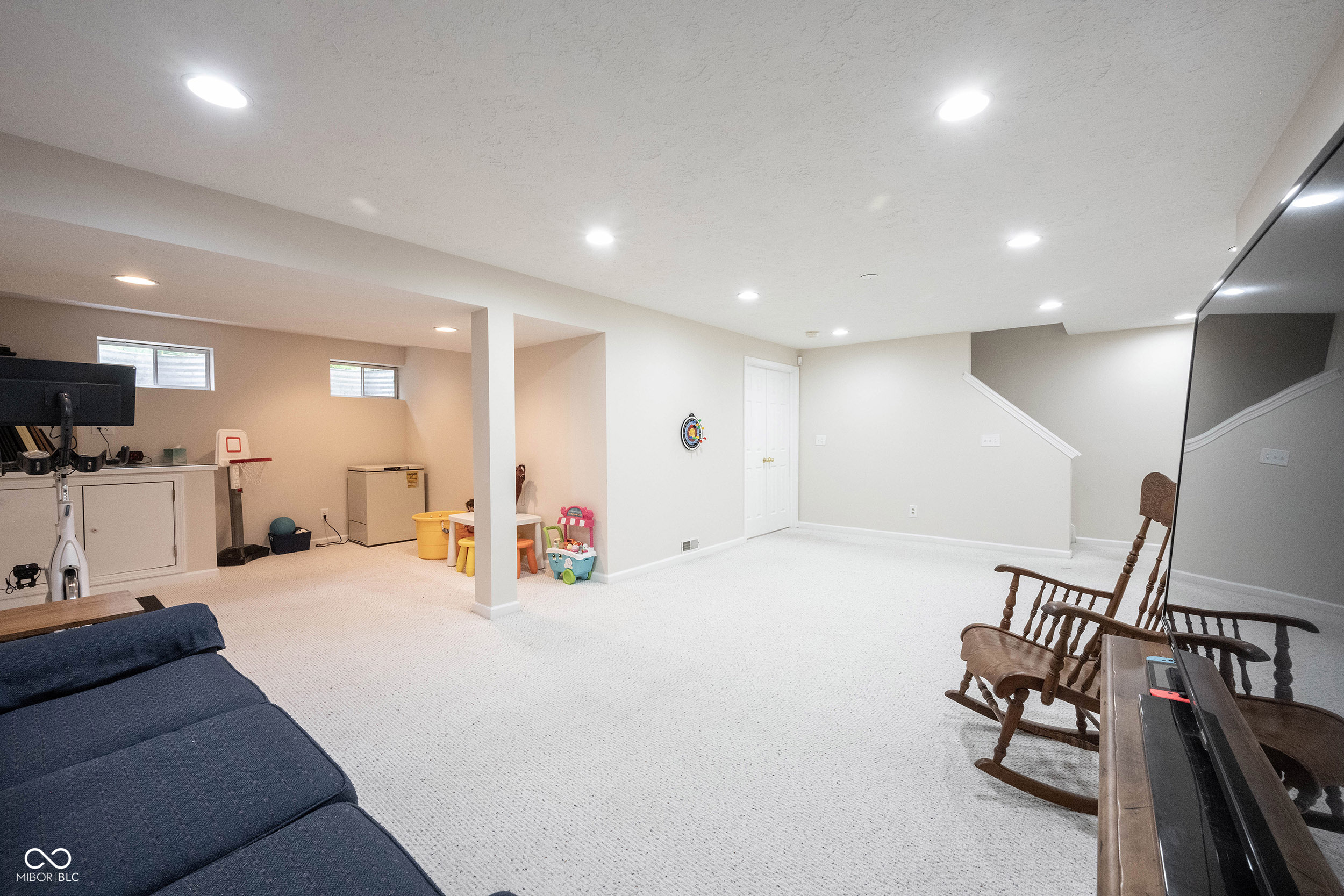 13261 Knoll Ridge Fishers, IN 46038 - Photo 32 of 49 Gallery Image 32