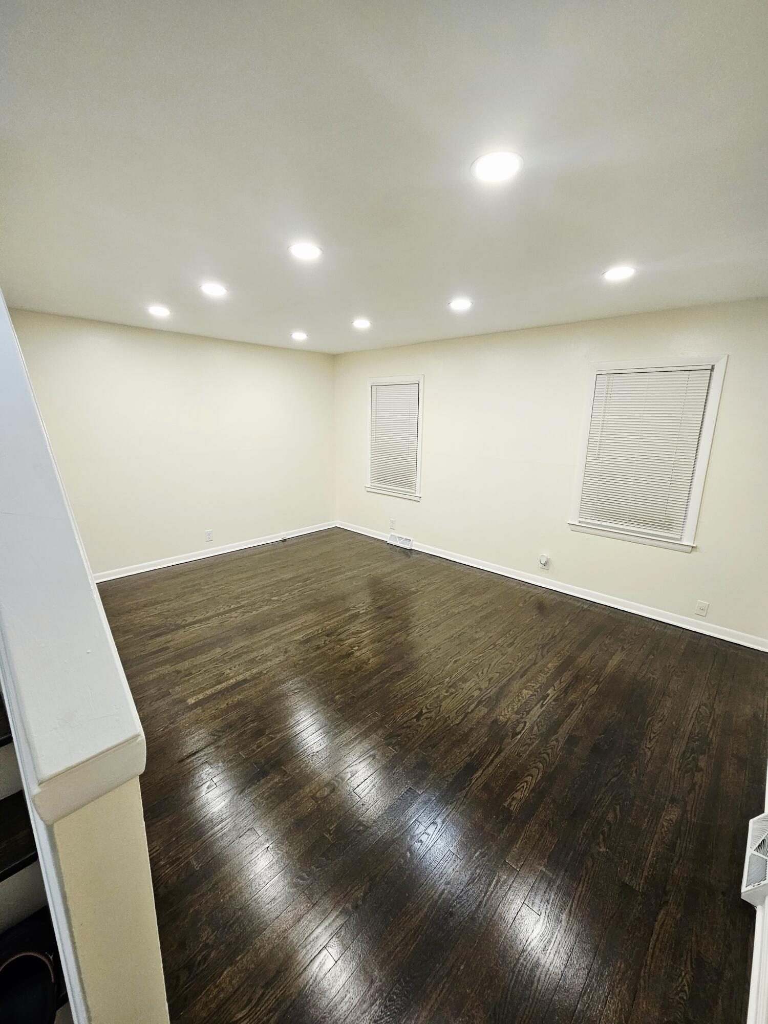 4733 South 22nd Street Milwaukee, WI 53221 - Photo 13 of 31 20251024_185923