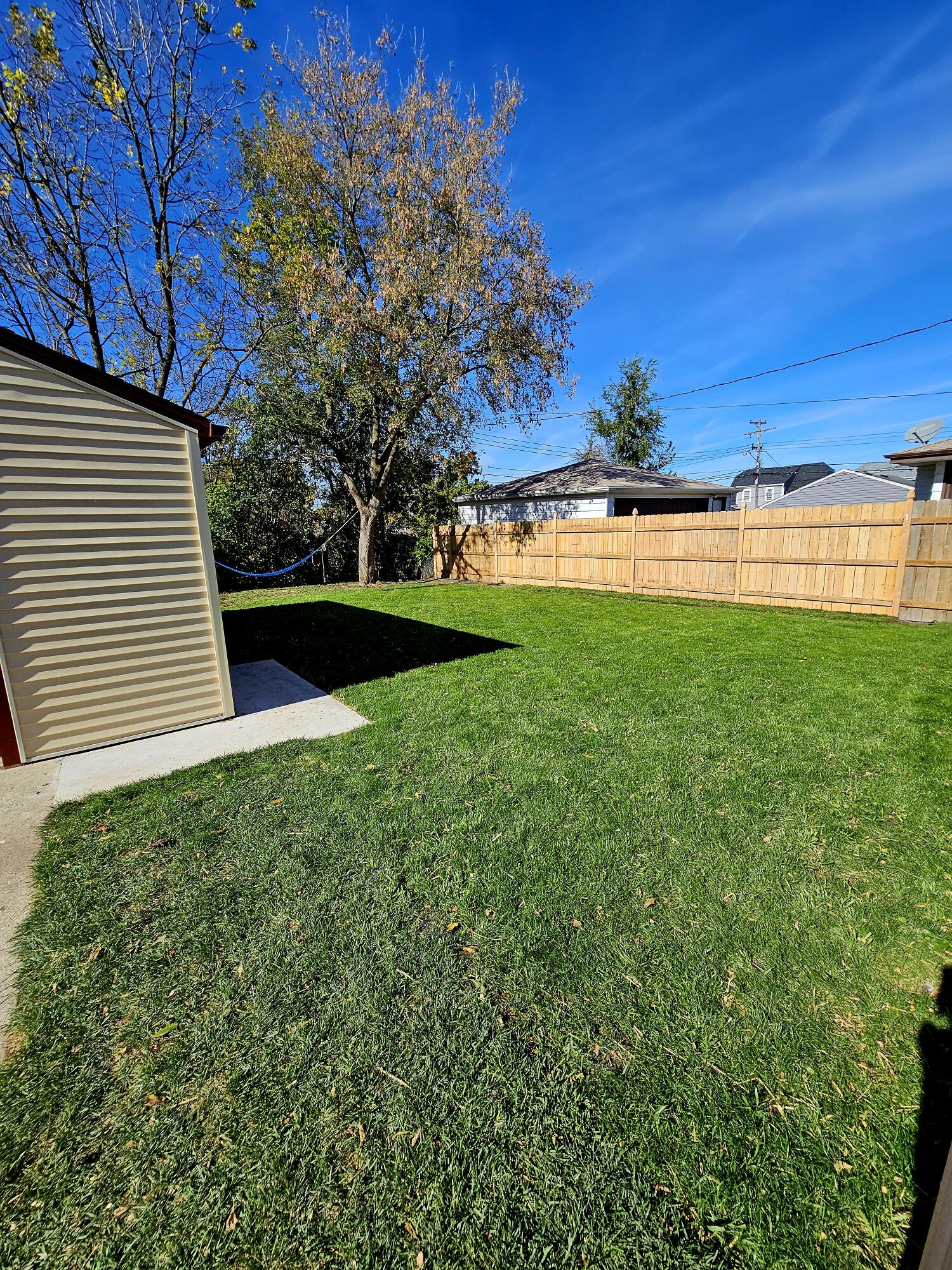 4733 South 22nd Street Milwaukee, WI 53221 - Photo 29 of 31 20251024_121955