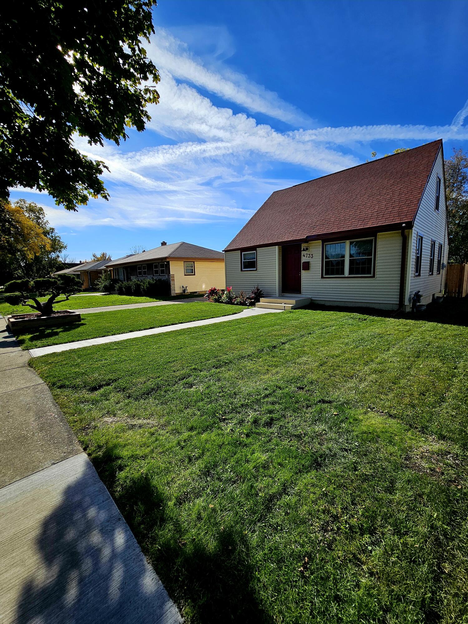 4733 South 22nd Street Milwaukee, WI 53221 - Photo 31 of 31 20251024_132239