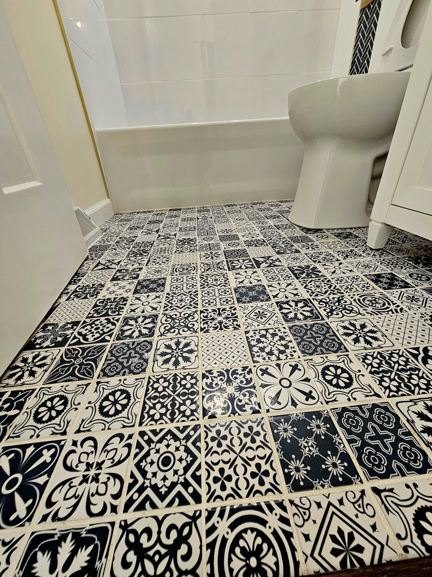 4733 South 22nd Street Milwaukee, WI 53221 - Photo 8 of 31 20251024_131433