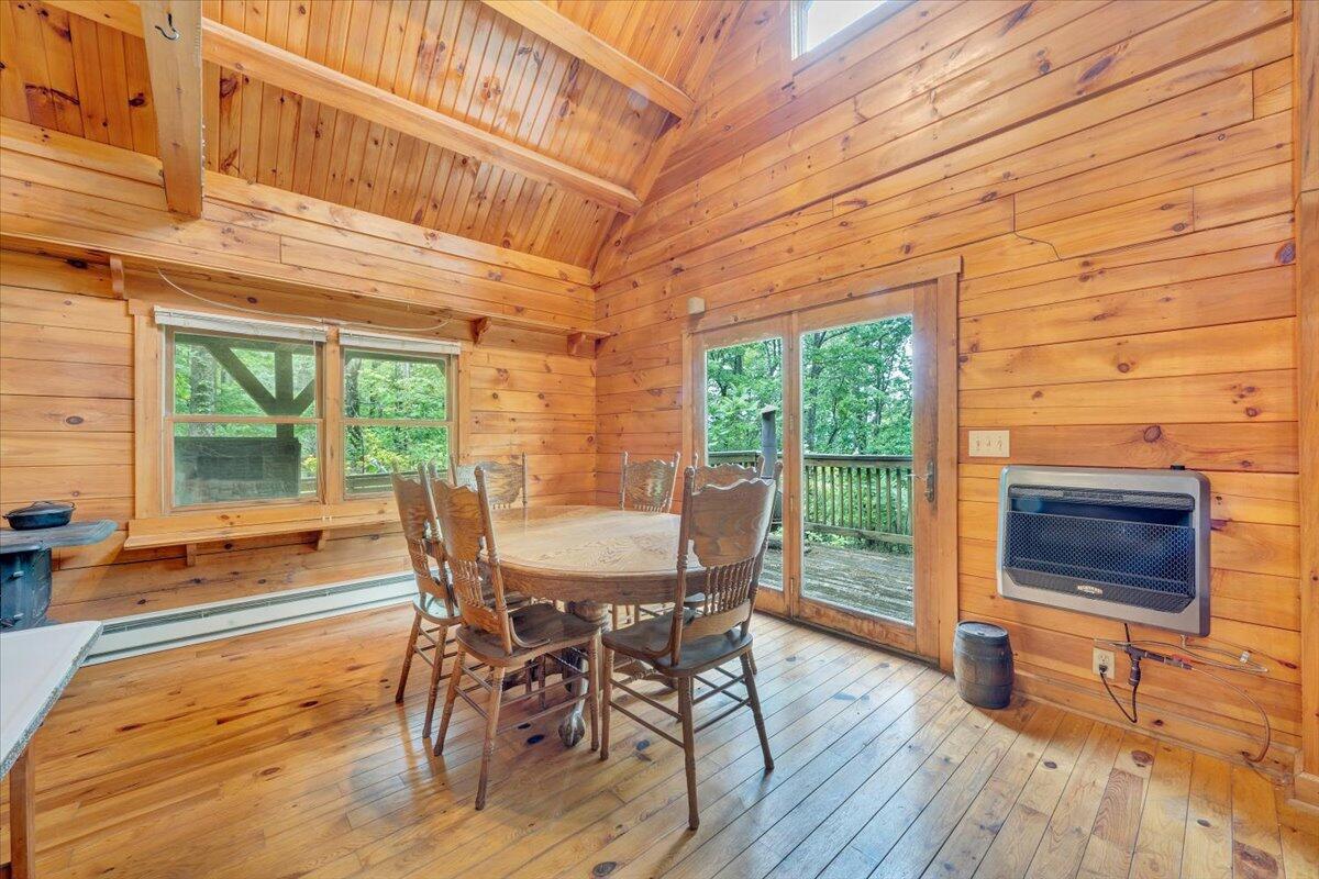 1466 Oak Ridge Farm Road Moneta, VA 24121 - Photo 12 of 66 12-MIB07838