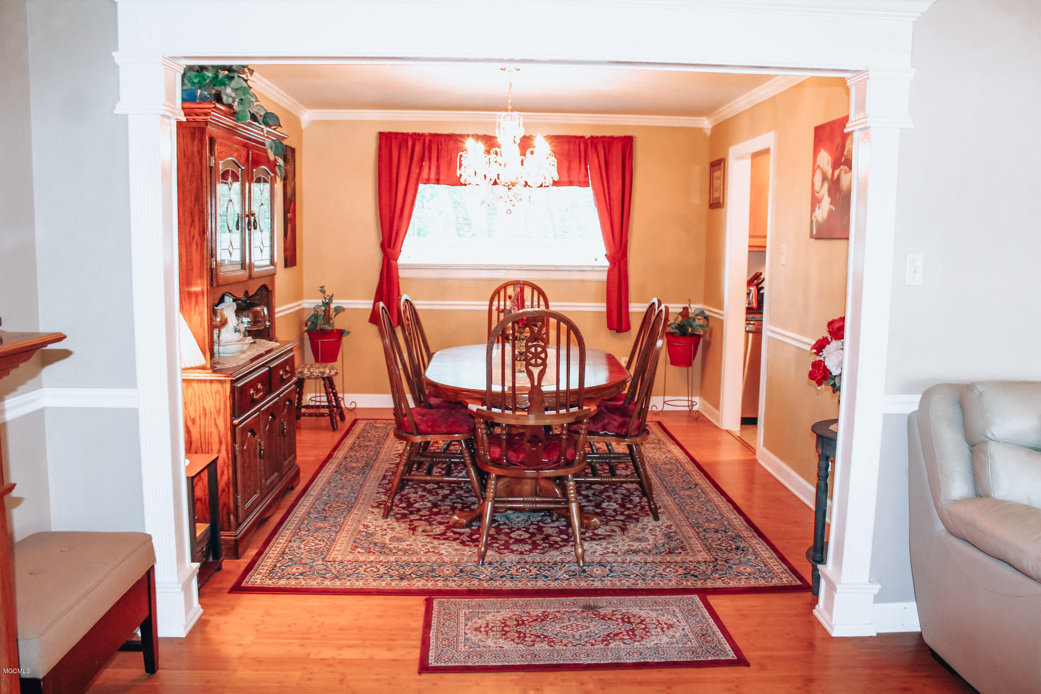 7121 Lynd Street Moss Point, MS 39563 - Photo 7 of 29 IMG_6993