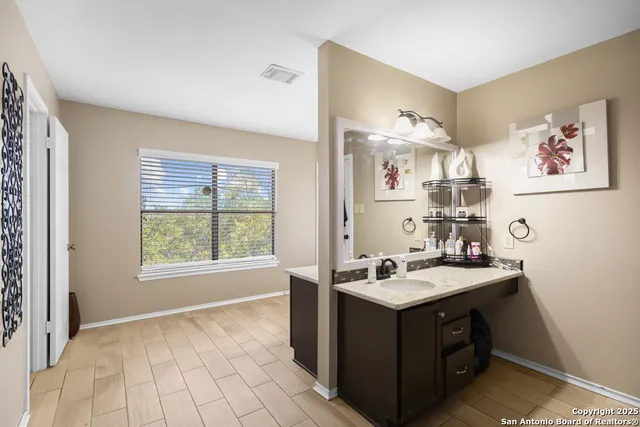 $399,000 | 16034 Walnut Creek Drive, San Antonio, TX 78247