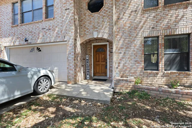 $399,000 | 16034 Walnut Creek Drive, San Antonio, TX 78247
