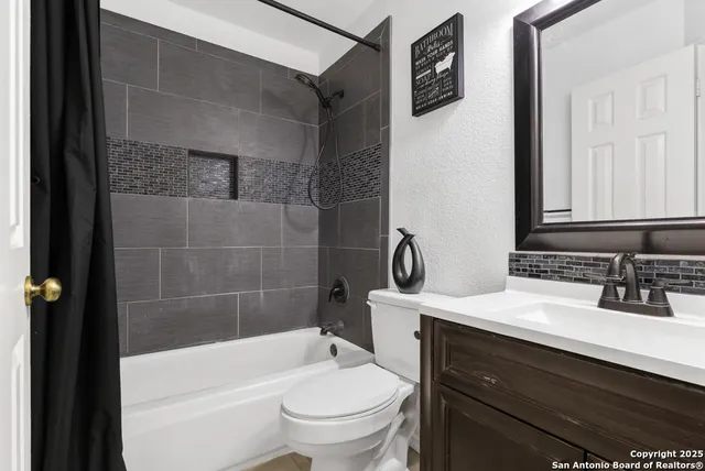 $399,000 | 16034 Walnut Creek Drive, San Antonio, TX 78247