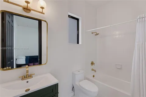 $1,199,000 | 7504 Southwest 188th Terrace, Cutler Bay, FL 33157