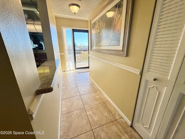 $2,800 | 200 South Banana River Boulevard, Cocoa Beach, FL 32931