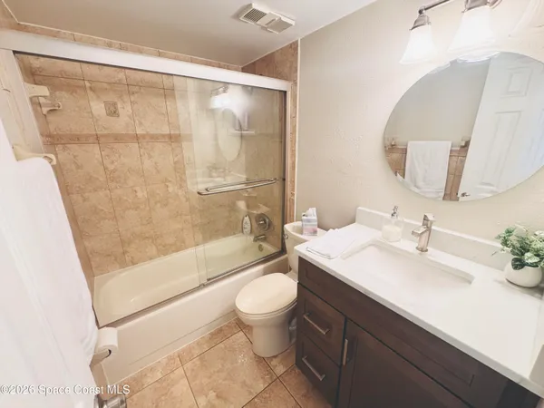 $2,800 | 200 South Banana River Boulevard, Cocoa Beach, FL 32931
