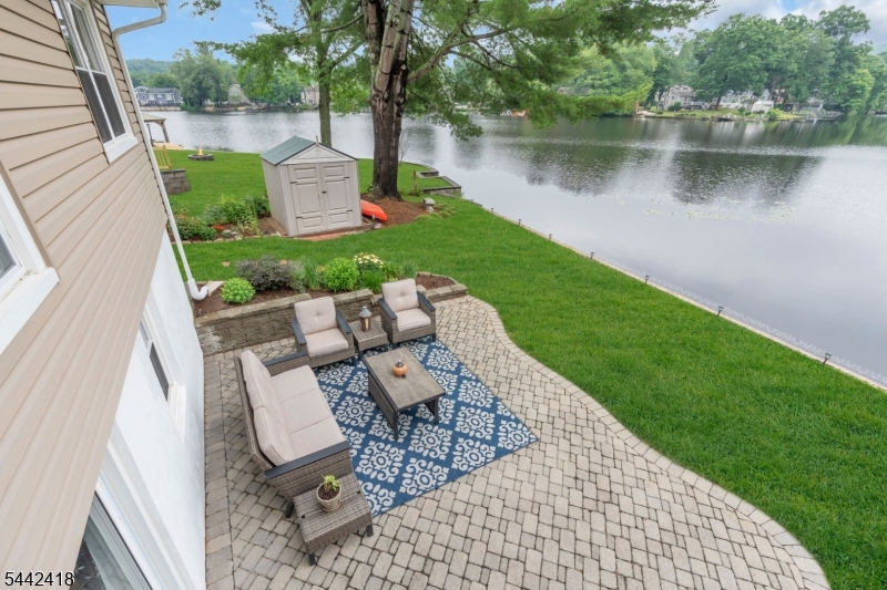 3 Duck Point Terrace Wharton, NJ 07885 - Photo 25 of 38