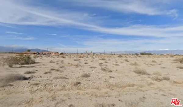 $8,000 | 2483 Shore King Avenue, Thermal, CA 92274