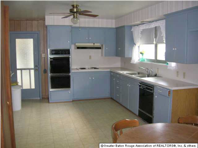 2806 Lydia Avenue Baton Rouge, LA 70808 - Photo 3 of 16 Gallery Image 3