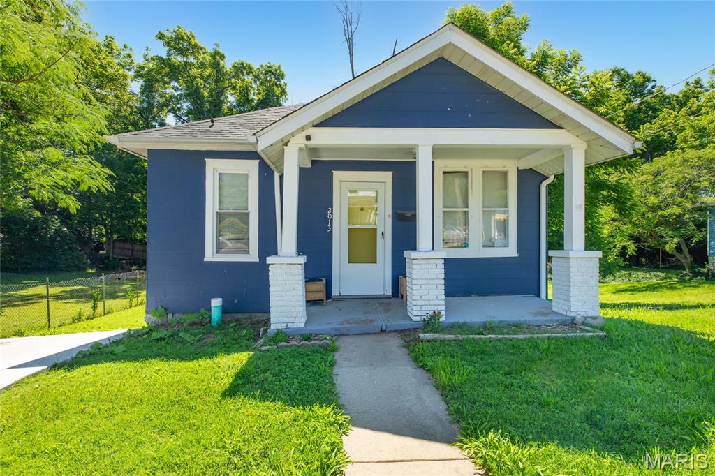 2013 State Street Alton, IL 62002 - Photo 2 of 30