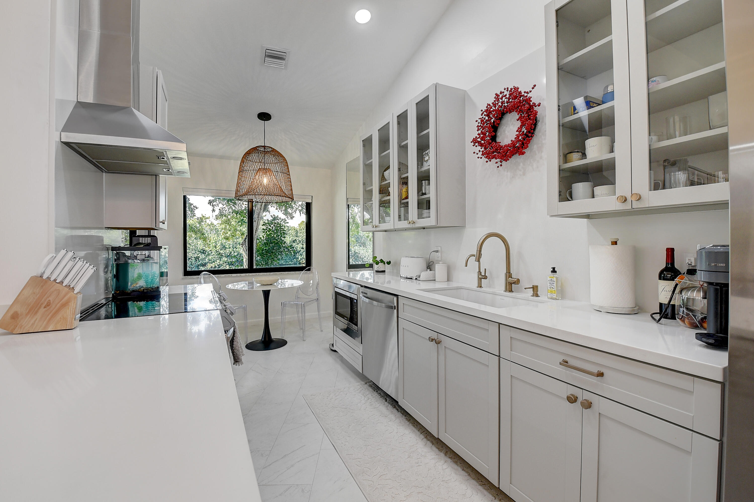 17300 Boca Club Boulevard, Unit 1206 Boca Raton, FL 33487 - Photo 4 of 33 4 (9)