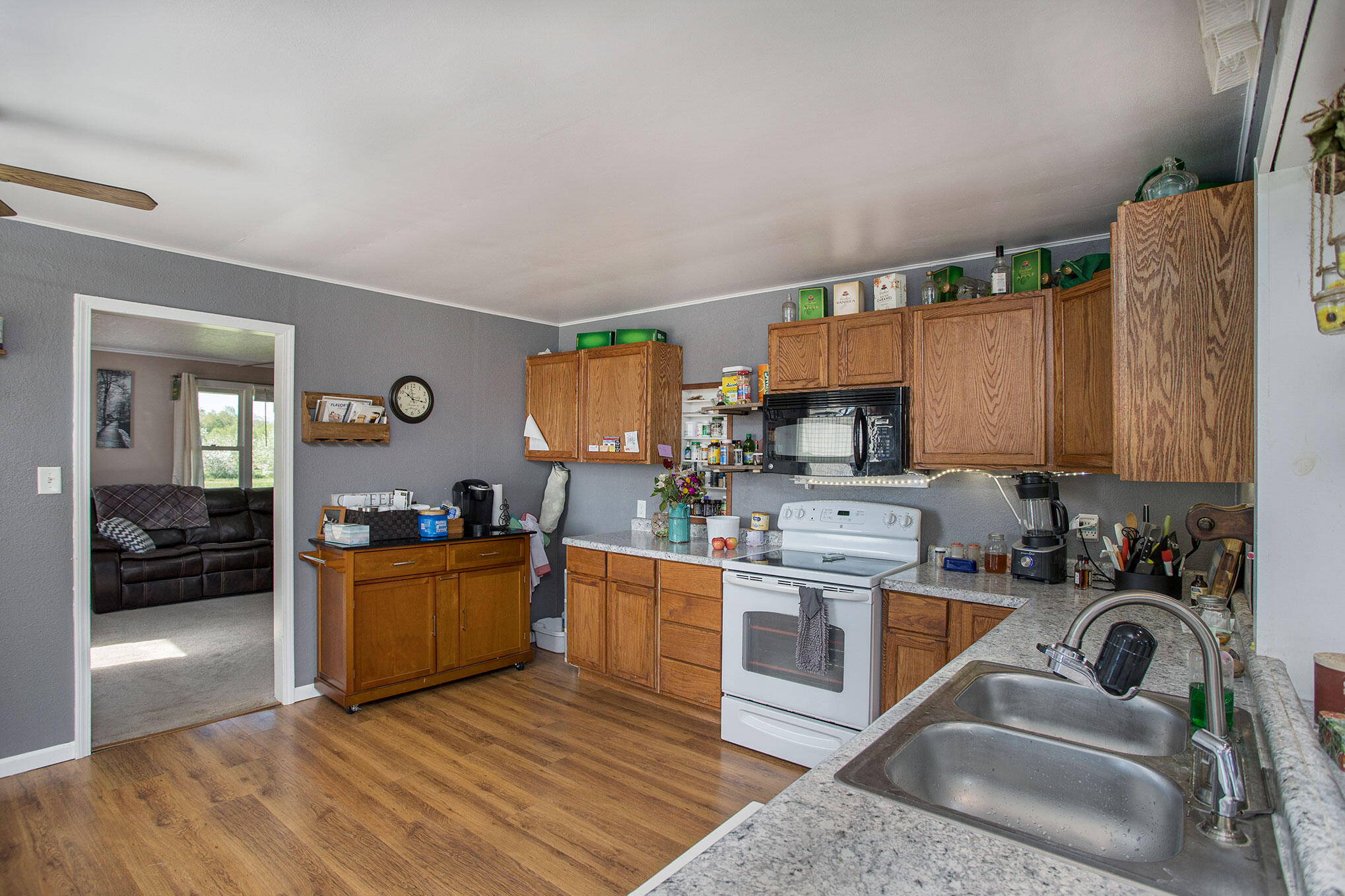 28648 Hackman Road Sturgis, MI 49091 - Photo 15 of 20 28648-Hackman-26-