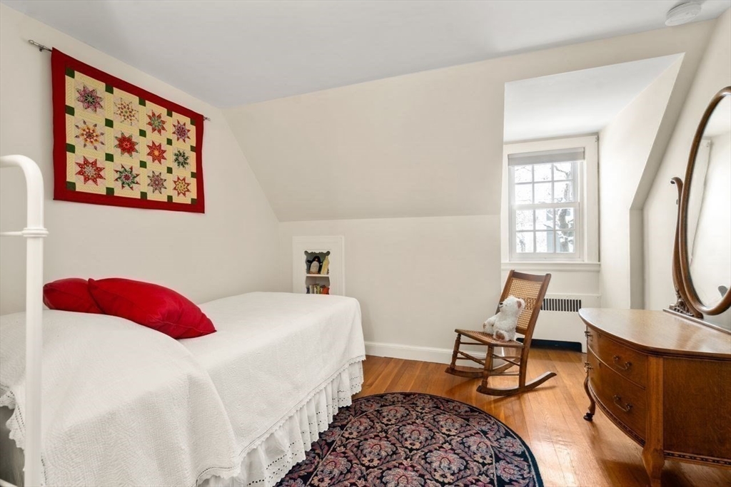 123 Walnut Hill Road Newton, MA 02461 - Photo 20 of 33