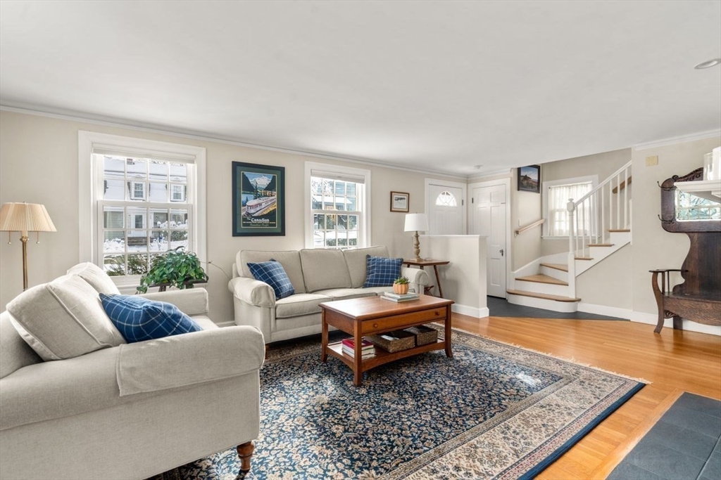 123 Walnut Hill Road Newton, MA 02461 - Photo 2 of 33