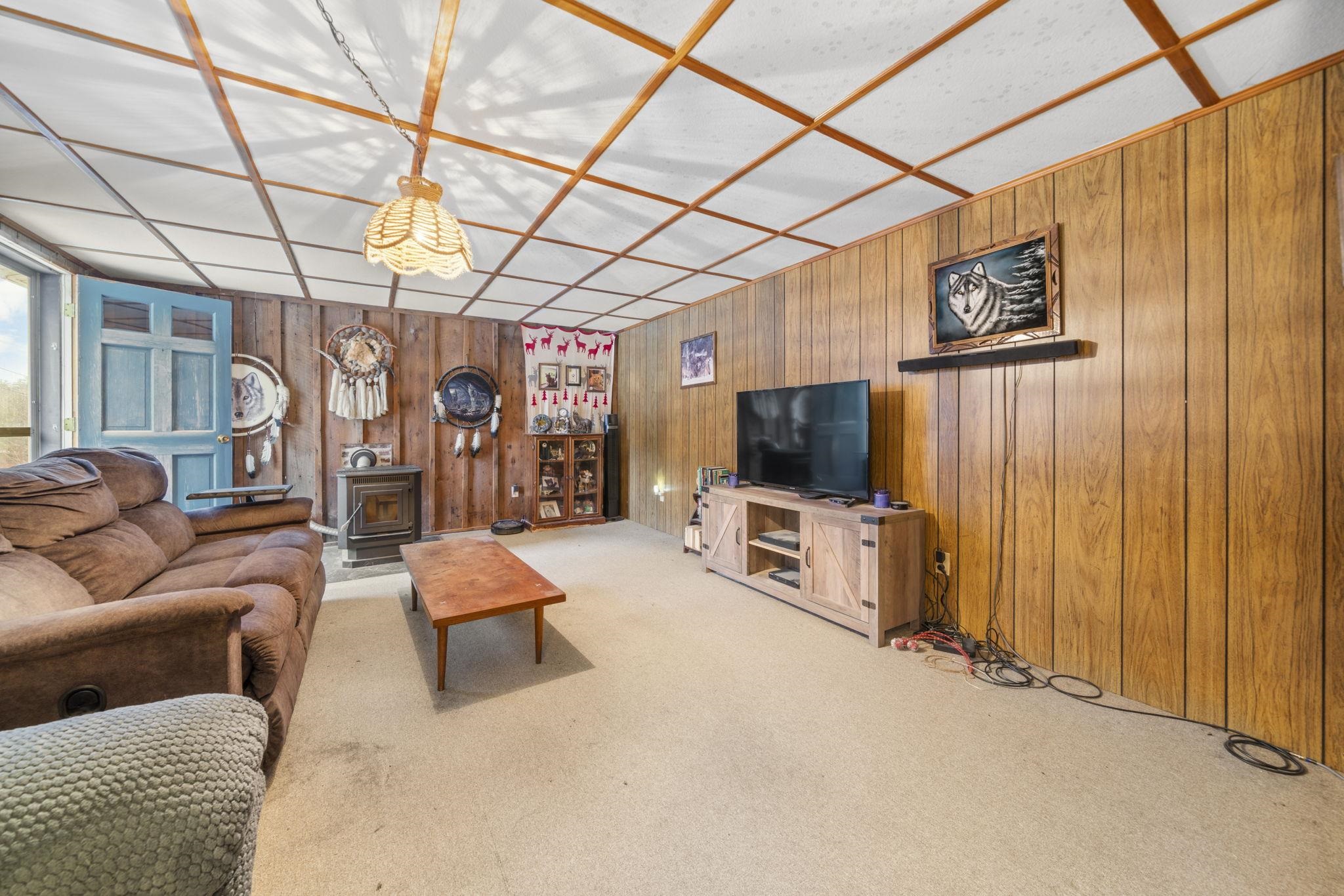 21 Depot Road Epsom, NH 03234 - Photo 19 of 48