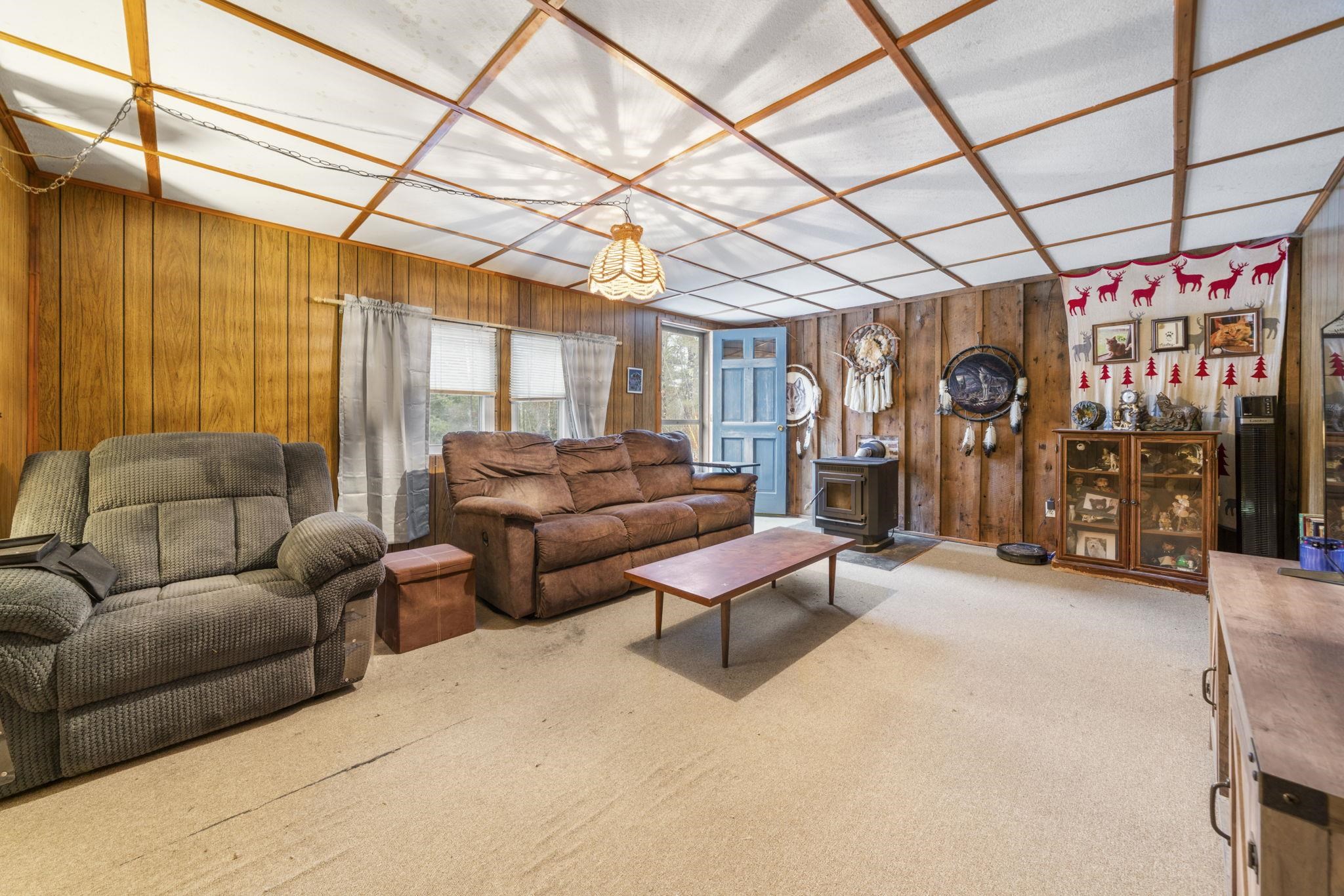 21 Depot Road Epsom, NH 03234 - Photo 20 of 48