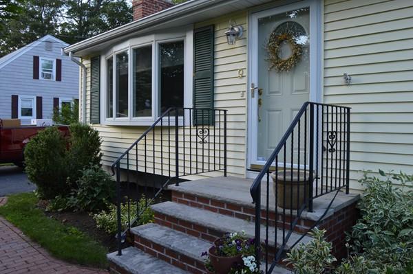 9 Edgewood Road Milford, MA 01757 - Photo 3 of 30 Gallery Image 3