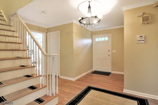 $5,300 | 70 Center Avenue, Morristown, NJ 07960