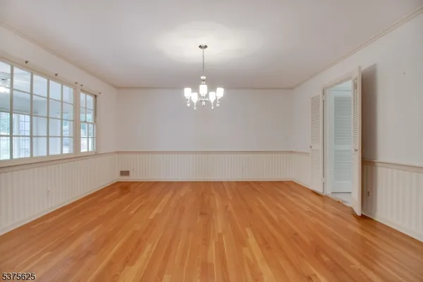 $5,300 | 70 Center Avenue, Morristown, NJ 07960