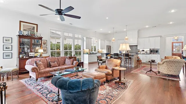 $738,000 | 909 Tezcucco Court, Covington, LA 70433