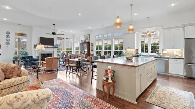 $738,000 | 909 Tezcucco Court, Covington, LA 70433