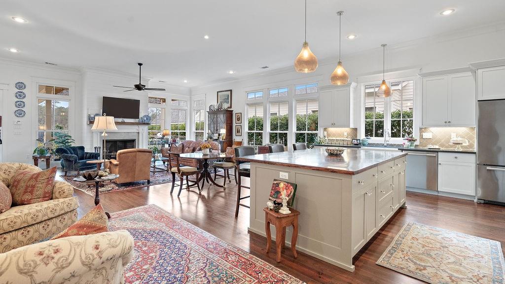 909 Tezcucco Court Covington, LA 70433 - Photo 3 of 29