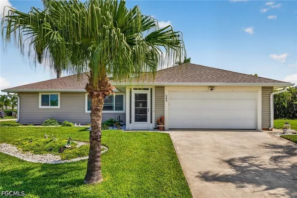 $279,900 | 245 Southwest 46th Street, Cape Coral, FL 33914