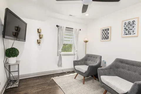 $1,195,000 | 6826 North Osceola Avenue, Chicago, IL 60631