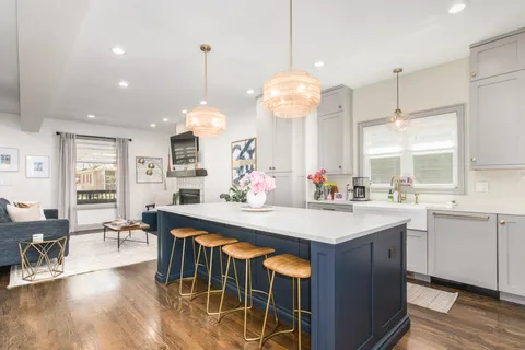 $1,195,000 | 6826 North Osceola Avenue, Chicago, IL 60631