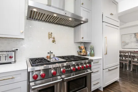$1,195,000 | 6826 North Osceola Avenue, Chicago, IL 60631