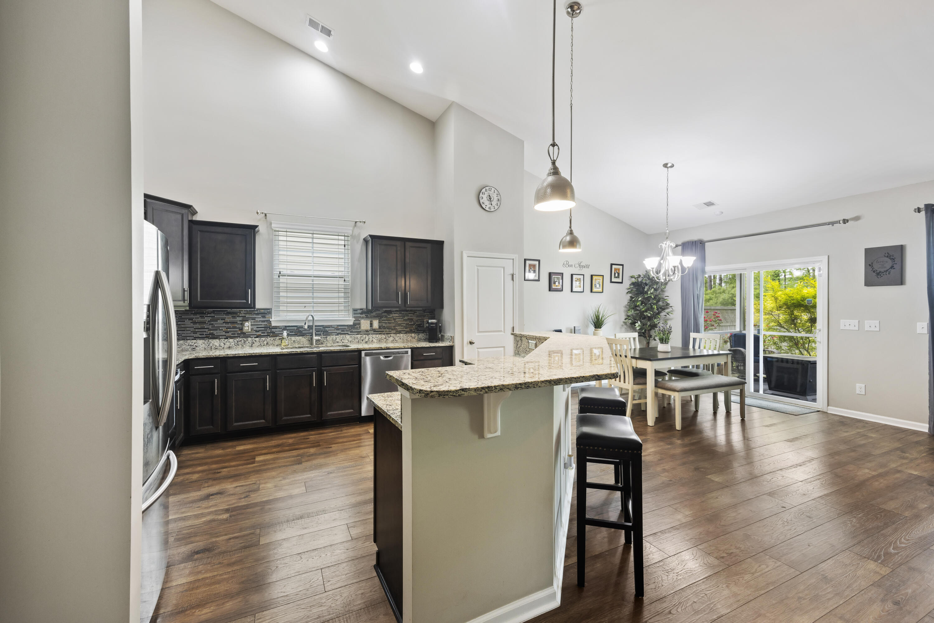 209 Spectrum Road Summerville, SC 29486 - Photo 21 of 36 243A9370
