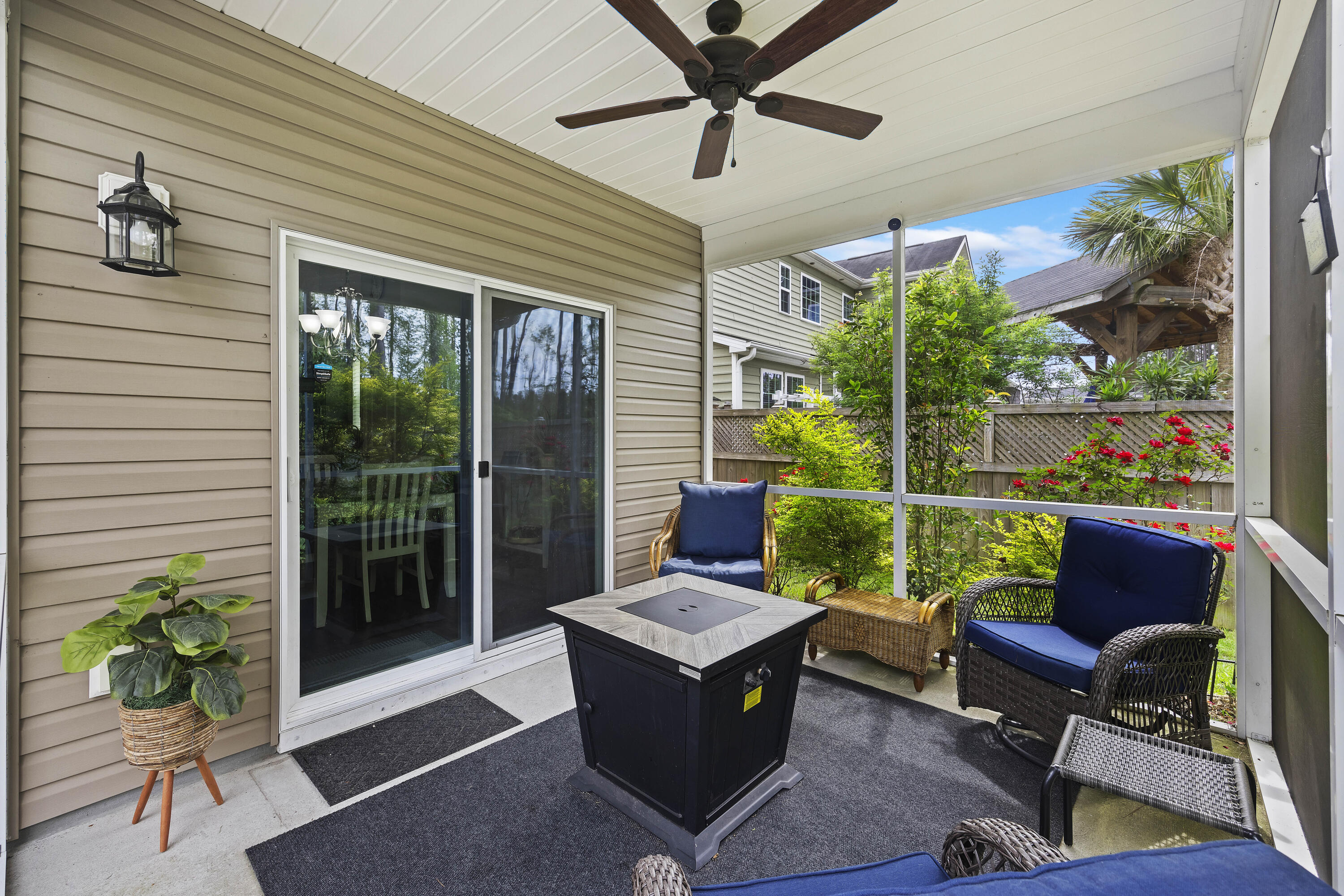 209 Spectrum Road Summerville, SC 29486 - Photo 30 of 36 243A9485