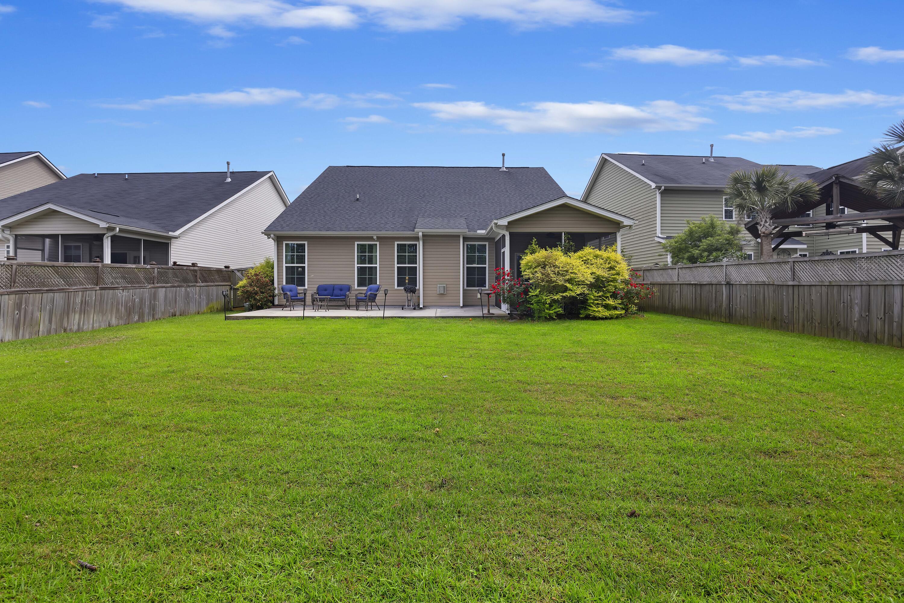 209 Spectrum Road Summerville, SC 29486 - Photo 34 of 36 243A9514