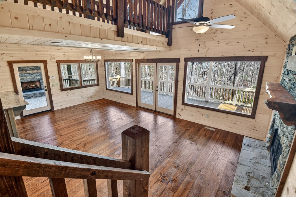 811 Mangum's Trail Blue Ridge, GA 30513 - Photo 3 of 70