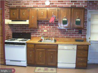 1153 Dixon Road Warminster, PA 18974 - Photo 5 of 6 Gallery Image 5