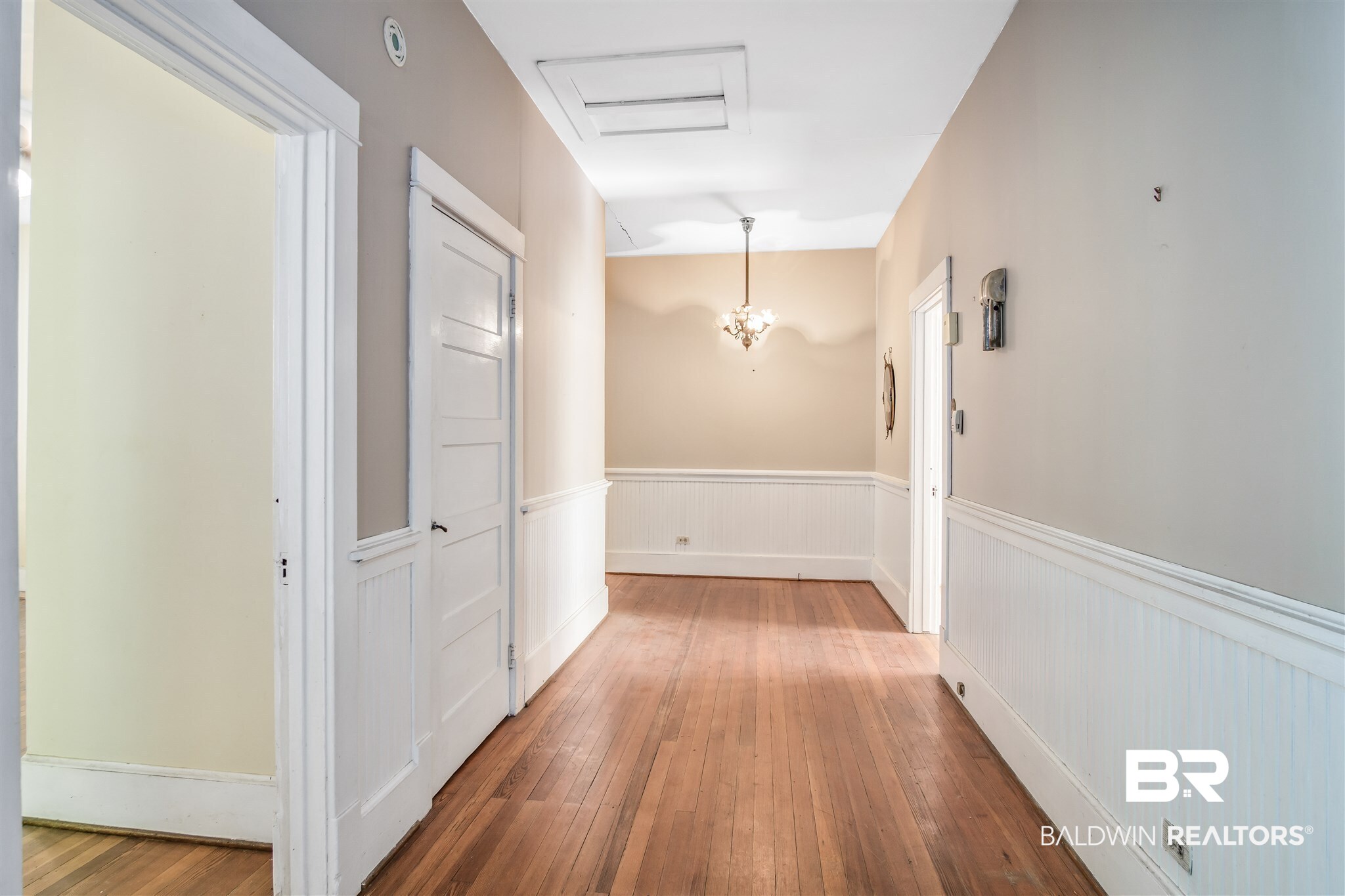 2407 Spring Hill Avenue Mobile, AL 36607 - Photo 19 of 23