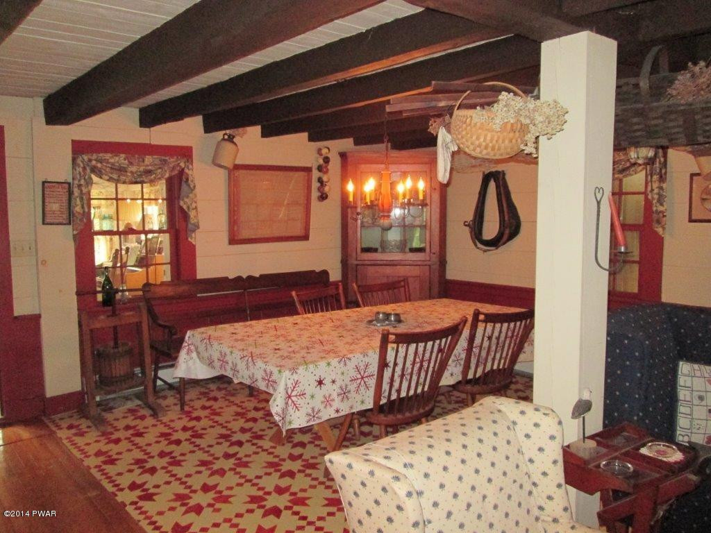 877 Welcome Lake Road Hawley, PA 18428 - Photo 22 of 78 DINING AREA