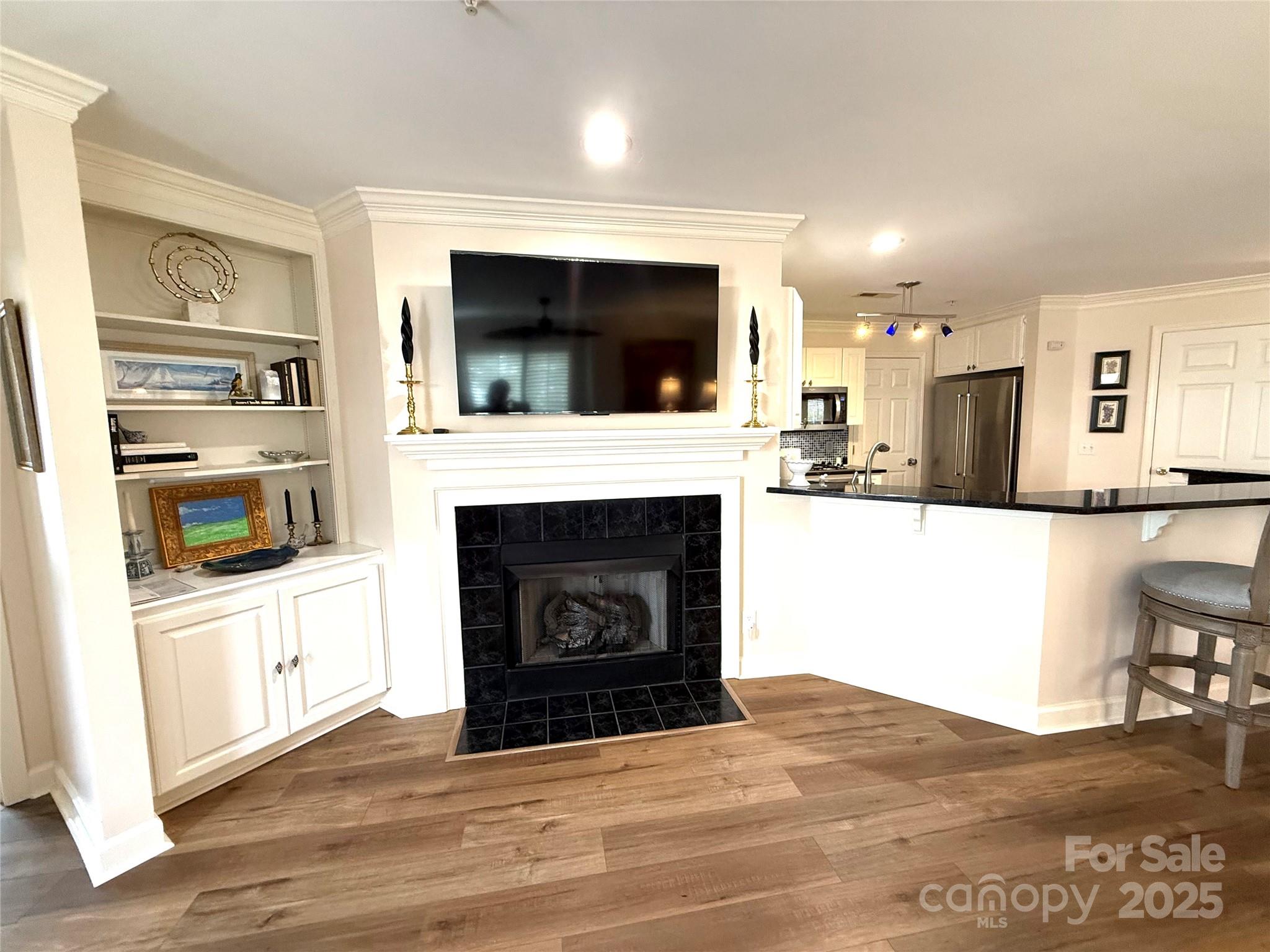930 Jetton Street, Unit 20 Davidson, NC 28036 - Photo 10 of 41
