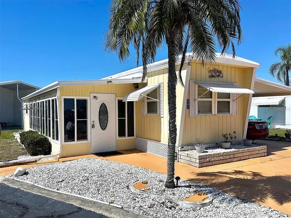 $69,900 | 8300 Seminole Boulevard, Unit 241, Seminole, FL 33772
