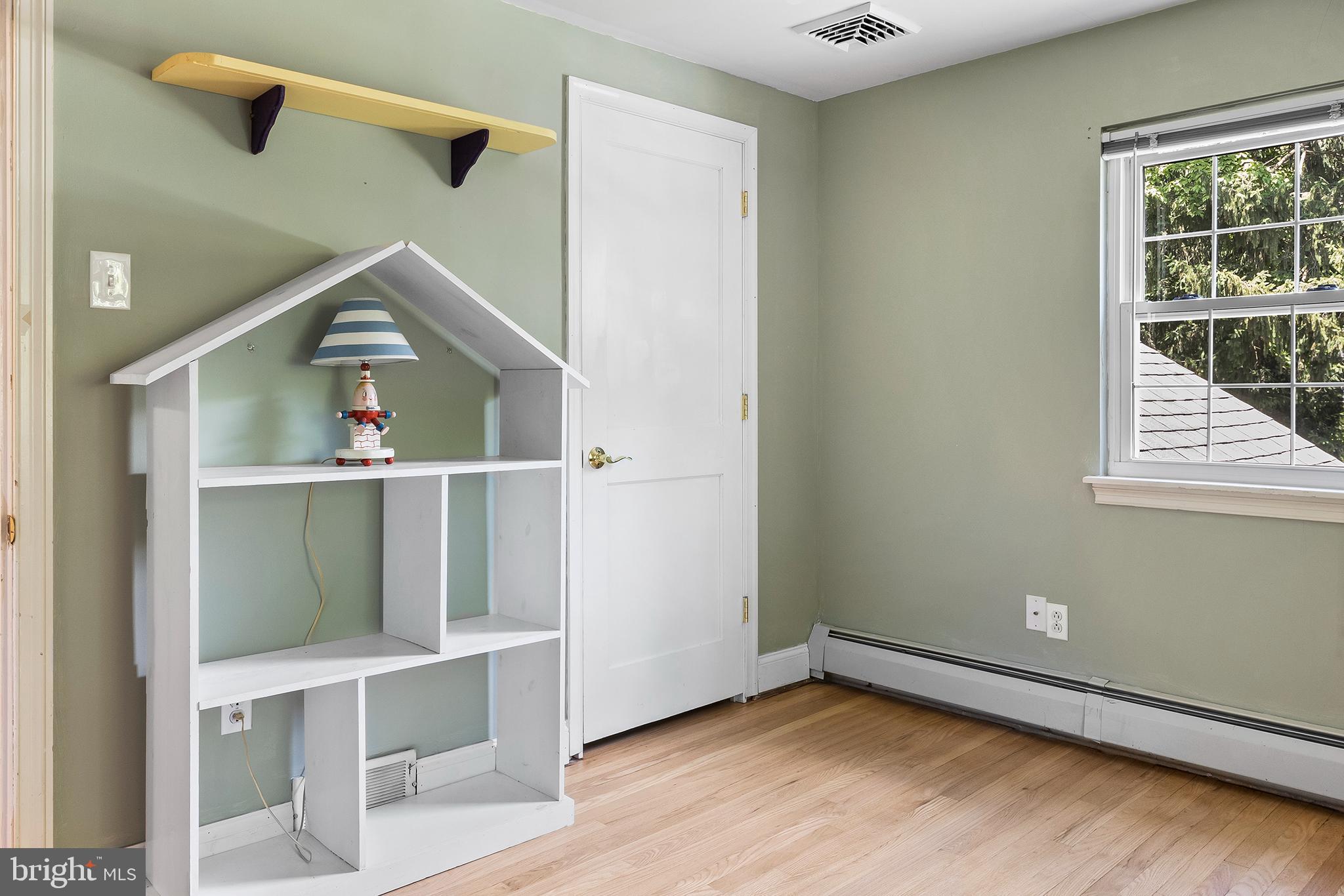 106 Vincent Road Paoli, PA 19301 - Photo 22 of 29 a view of an entryway with wooden floor