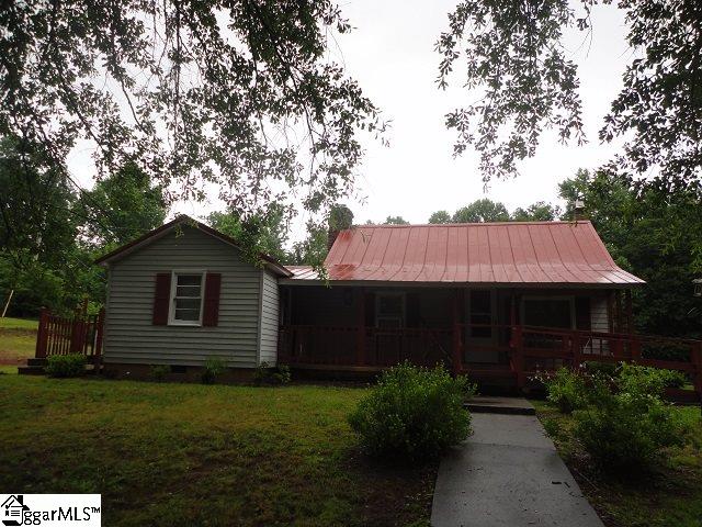 526 Gravley Road Pickens, SC 29671 - Photo 2 of 8 Gallery Image 2