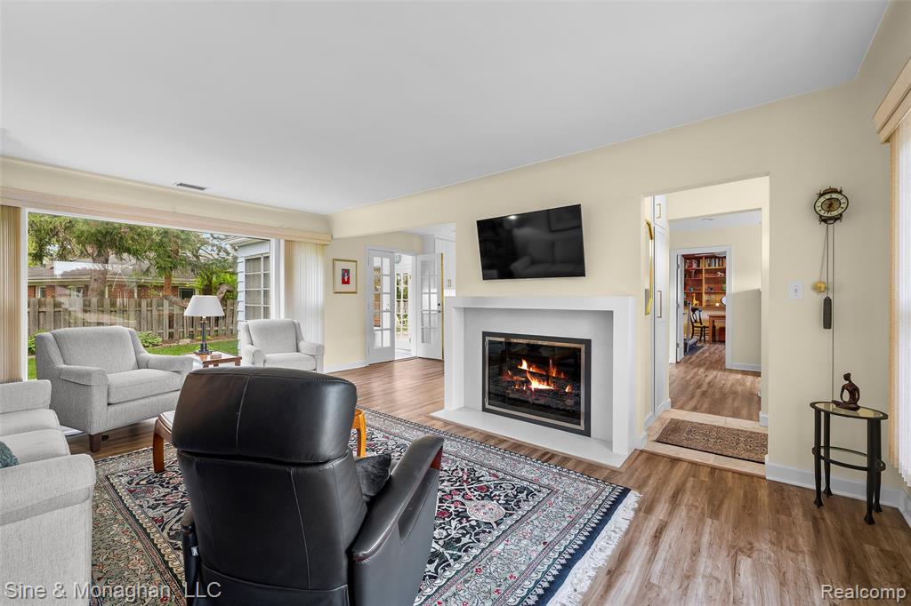 4128 Amherst Road Royal Oak, MI 48073 - Photo 6 of 44 Gallery Image 6