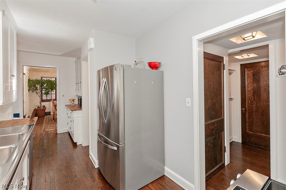3389 Daleford Road Cleveland, OH 44120 - Photo 17 of 34 Gallery Image 17